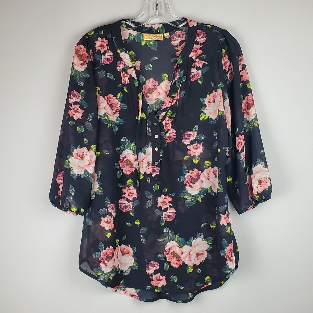 Princess Vera Wang Floral Tie Neck Top